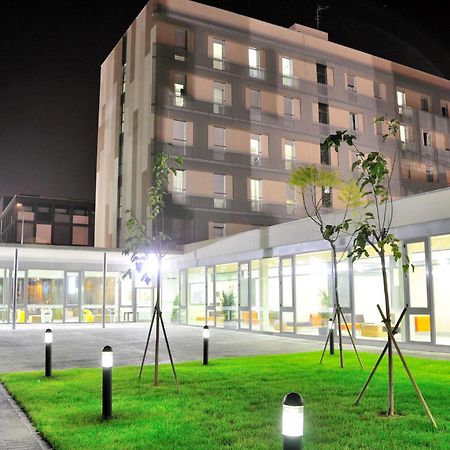 Residencia Universitaria Resa Damia Bonet Valencia Buitenkant foto