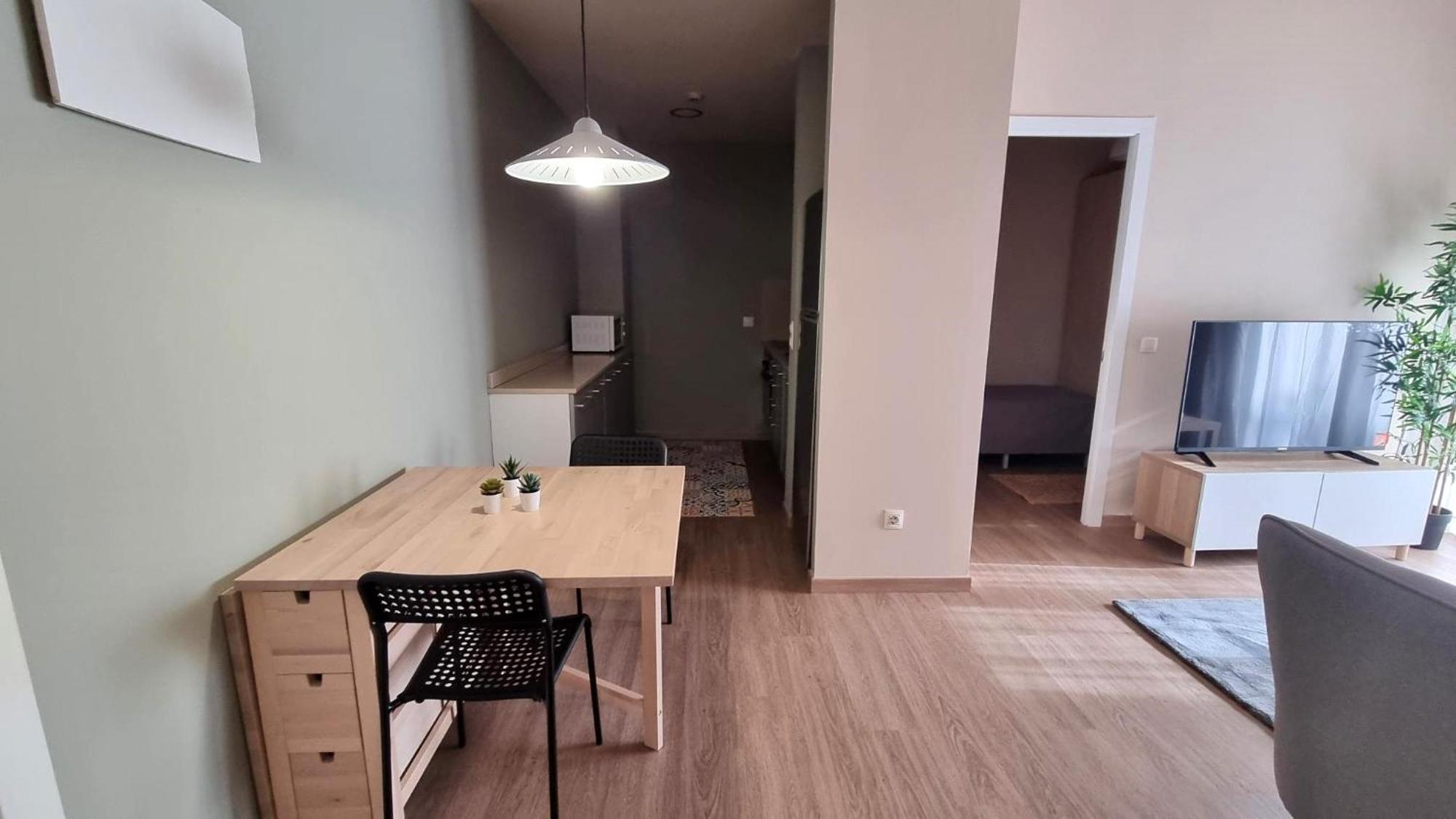 Residencia Universitaria Resa Damia Bonet Valencia Buitenkant foto