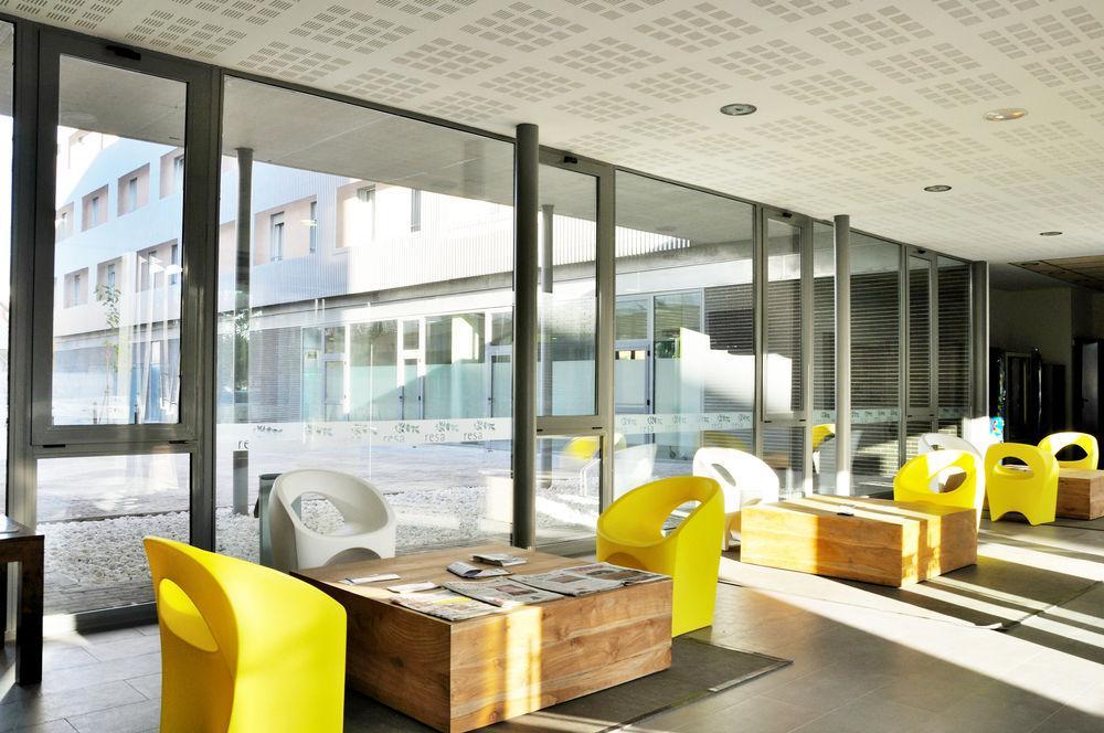 Residencia Universitaria Resa Damia Bonet Valencia Buitenkant foto