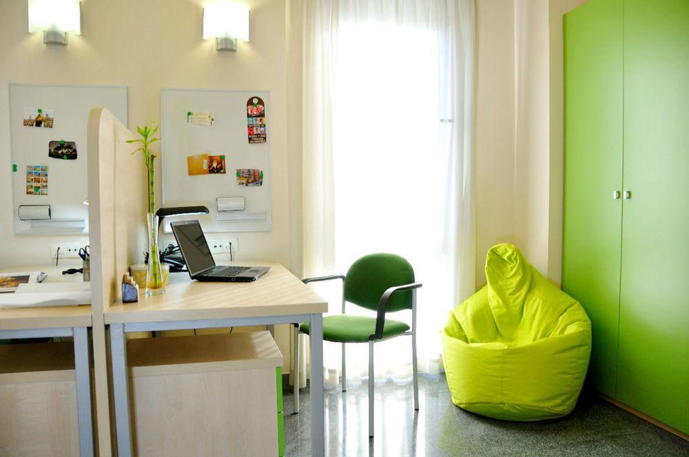 Residencia Universitaria Resa Damia Bonet Valencia Buitenkant foto